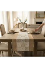 Bej Kare Dantelli Jüt Kumaş Runner - 40 x 125 cm