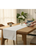 Beyaz Desenli Dekoratif Runner - 45 x 105 cm