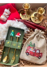 Yılbaşı Hediye Kutusu – Şamdanlı ve Sürpriz Dolu