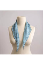 %100 İpek Açık Mavi Yıldız Desenli Kare Fular