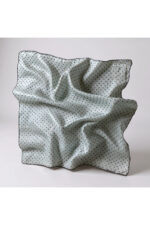 %100 İpek Açık Mavi Yıldız Desenli Kare Fular - Görsel 2